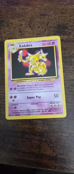 Kadabra 32/102 Uncommon Base Set Unlimited Pokemon Lightly Played - Image 1