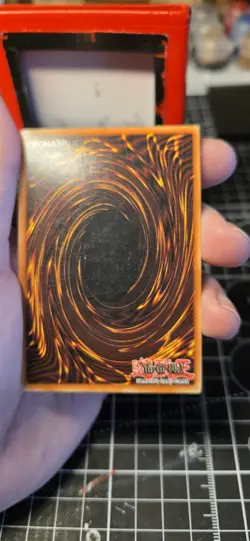Yu-Gi-Oh! TCG Lord of D. 20022003 Collector's Tins BPT-004 Limited Secret Rare - Image 3