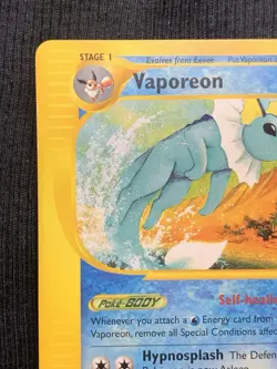 Pokemon TCG Vaporeon 033/144 Skyridge Rare NM - Image 3