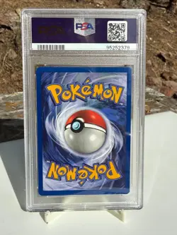 Vaporeon Non-Holo 28/64 Rare Pokemon Jungle 1st Edition PSA 9 - Image 2