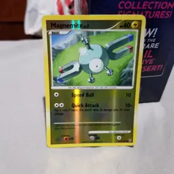Magnemite Pokemon TCG Supreme Victors Reverse Hologram Foil Card # 111/147 - Image 1