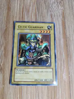 Yu-Gi-Oh! Celtic Guardian LOB-007 Super Rare (Excellent/LP) - Image 1