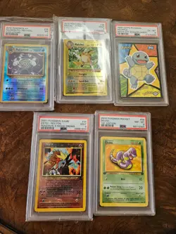 Pokemon 5 CARD PSA lot entei, raichu, poliwrath, ekans, squirtle - Image 1