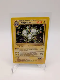 Magneton 28/110 Legendary Collection Regular Rare Pokemon TCG LP - Image 1