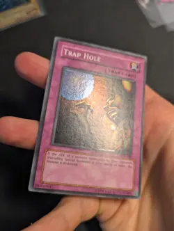 Yugioh Trap Hole LOB-058 Super Rare OG 2002 USA NM/M! - Image 2