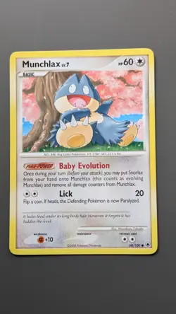 Munchlax 68/100 Majestic Dawn Pokemon TCG Card - Image 1