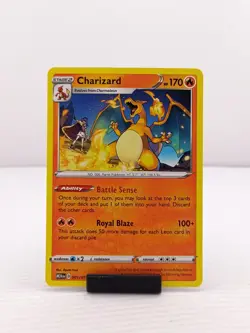 Pokemon Charizard 025/185 Vivid Voltage Regular - Image 1
