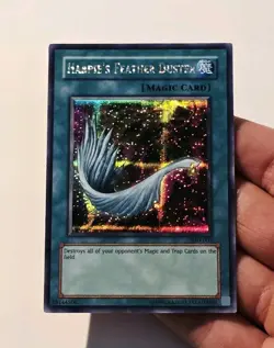 Yugioh Harpie's Feather Duster SDD-003 Prismatic Secret Rare NM - Image 3