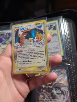 Pokemon TCG Charizard Delta Species Holo VERY RARE CONDITION - Image 3