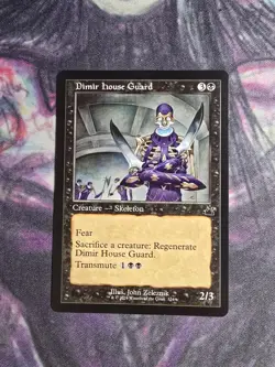 Dimir House Guard (Retro Frame) Ravnica Remastered Regular - Image 1