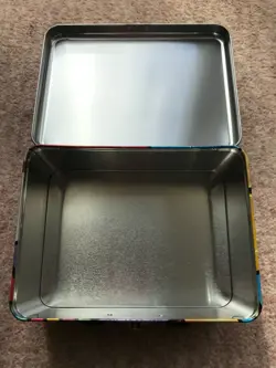 Eevee Lunchbox Tin Pokemon Vaporeon Jolteon Flareon Collector Chest Pokemon Card - Image 2