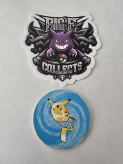 1999 Toys R Us Pokemon League Pikachu Promo Vintage Coin Tcg - Image 1