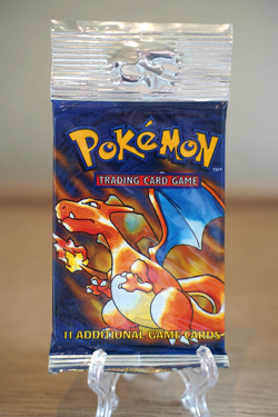 Pokemon TCG Base Set Unlimited Booster Pack Charizard Art WOTC Sealed Vintage - Image 1