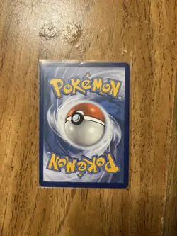 Mew V 113/264 Fusion Strike Ultra Rare Holo Pokemon Card NM - Image 4