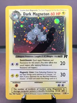 Pokemon TCG Dark Magneton 11/82 Team Rocket Holo Rare VTG WOTC 2000 HP - Image 1