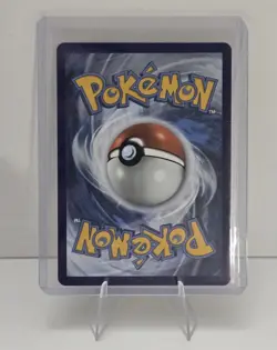 Pokemon TCG Pikachu VMAX Holo Ultra Rare 044/185 Vivid Voltage EN 310 HP - Image 2
