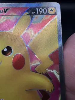 Pokemon TCG Pikachu V 170/185 Vivid Voltage Ultra Rare Full Art Holo NM - Image 3