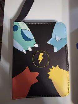 Pokemon Card Holder - Binder Album - Fits up to 400 Trading Cards - Pikachu - Image 1