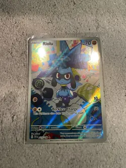 Pokemon TCG Riolu 215/198 SV01 Scarlet & Violet Illustration Rare Full Art Holo - Image 3