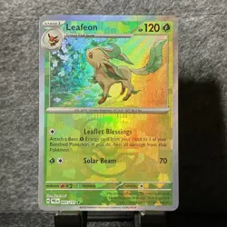 Pokemon TCG Sv8.5: Prismatic Evolutions Leafeon Master Ball Holo 005/131 PRE EN - Image 1