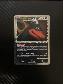 Pokemon Card Houndoom PRIME 82/90 Holo Foil Undaunted LP - Image 1