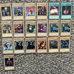 Yu-Gi-Oh! Legend Of Blue Eyes White Dragon (LOB) Card Lot Of 19 Cards - Image 1