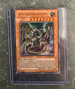 Ancient Gear Gadjiltron Dragon MP 1st Edition (SD10-EN001) Ultra Rare Yugioh - Image 1