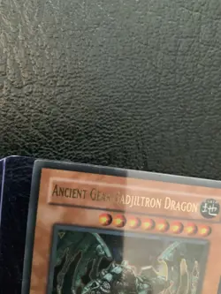 Ancient Gear Gadjiltron Dragon MP 1st Edition (SD10-EN001) Ultra Rare Yugioh - Image 4