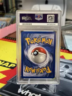 Pokemon PSA 7 Hitmonchan Base Set 2 Holo Rare - Image 2