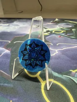 Pokemon TCG Blue Holo Starmie Flip Coin 2000 Nintendo Wizards WOTC Pokemon - LP - Image 1