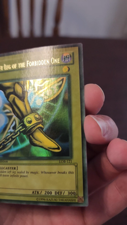 2002 YuGiOh WAVY MAX FADED Exodia Left Leg of the Forbidden One 1st LOB-121 MP/P - Image 2