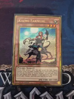 Yugioh TCGKozmo Farmgirl Gold Secret Rare Card PGL3-EN024 1st Edition - Image 1