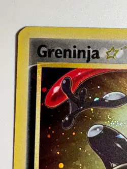 Pokemon TCG Greninja Gold Star SWSH144 - Celebrations Black Star Promo - Image 2
