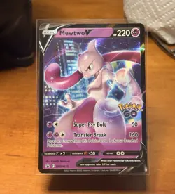 Pokemon Mewtwo V SWSH223 SWSH Promo Cards Holo 220 HP English 2022 - Image 1