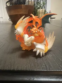 Pokemon TCG Reshiram & Charizard GX Figure Collection (FIGURE ONLY) - Image 1