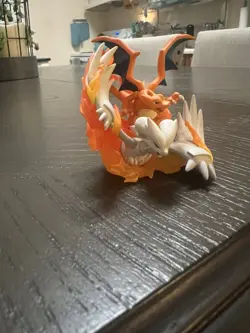 Pokemon TCG Reshiram & Charizard GX Figure Collection (FIGURE ONLY) - Image 2