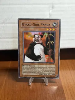 Yu-Gi-Oh Gyaku-Gire Panda DCR-021 Dark Crisis Unlimited LP - Image 1