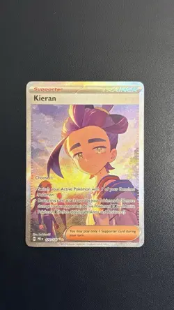 Kieran Special Illustration Rare 174/131 Prismatic Evolutions, Trainer Card - Image 1
