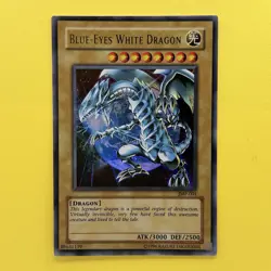 Blue-Eyes White Dragon JMP-001 Ultra Rare YuGiOh teka - Image 1