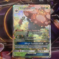 The Pokemon Company Vileplume GX 4/236 Sm-Cosmic Eclipse Ultra Rare Holo NM/M - Image 1