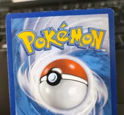 POKEMON EEVEE 125/203 REVERSE HOLO EVOLVING SKIES MP RAYQUAZA IN BACKGROUND - Image 3