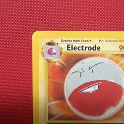 Pokemon Vintage Non-Holo Rare Electrode 18/64 Jungle WotC 1999 - Image 2