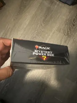 Wizards of the Coast Magic: The Gathering Mystery Power Box -5 Packs 728192541452 - Image 2