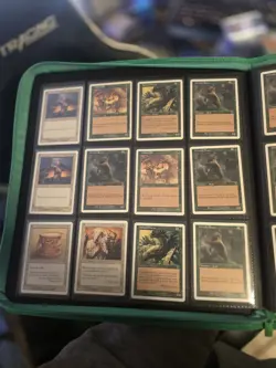 Magic: The Gathering Vintage Card Collection In Ultra Pro Binder - Image 4