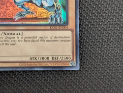 Blue-Eyes White Dragon KC01-EN004 25th Anniversary Ultimate Kaiba Set - Image 4