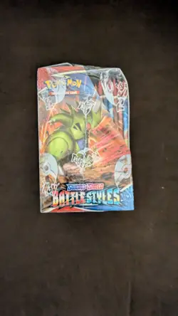 Pokemon Sword and Shield Battle Styles Booster Box - Image 3