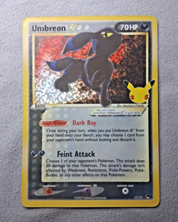 UMBREON 17/17 CELEBRATIONS 2021 POKEMON SWORD & SHIELD Holo Goldstar - Image 1