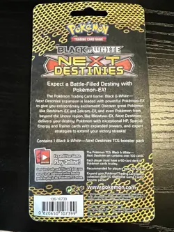 Pokemon TCG: Black and White Next Destinies Blister Pack Reshiram Art Mewtwo - Image 2