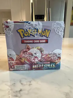 Pokemon TCG: Sword & Shield - Battle Styles Booster Box (36 Card Packs) 820650818189 - Image 1