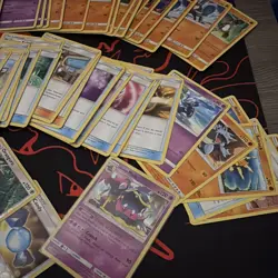 Pokemon TCG Sun & Moon Mixed Card Lot Engish NEAR MINT HOLOS & REVERSE HOLO - Image 4
